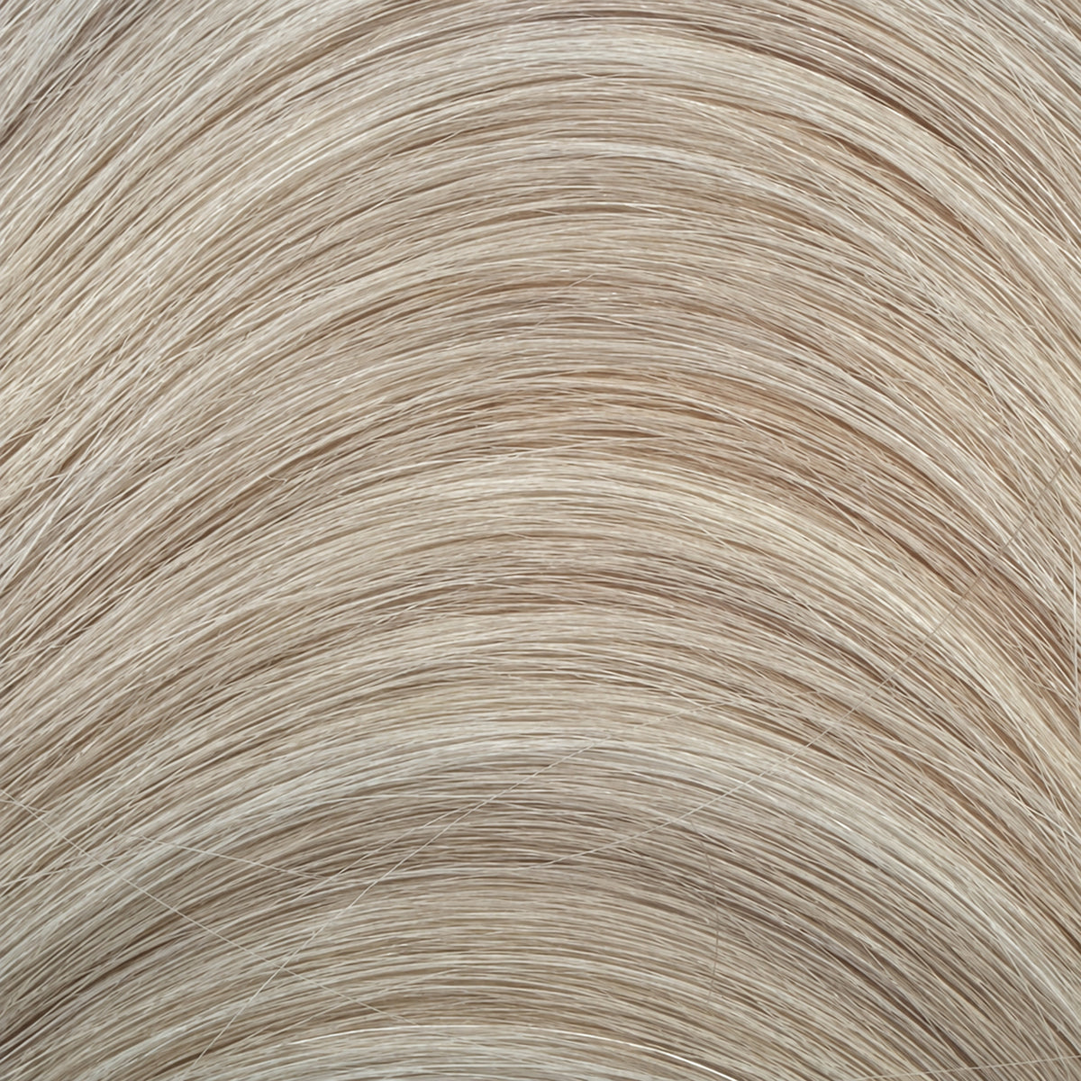 60# - Platinum Blonde - Weft - Wavy - 65 cm · 100 g